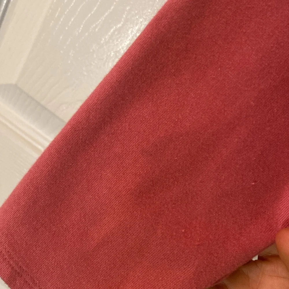 Victoria's Secret Sport Rosy Pink Long Sleeve Crop Blouse - Picture 12 of 12